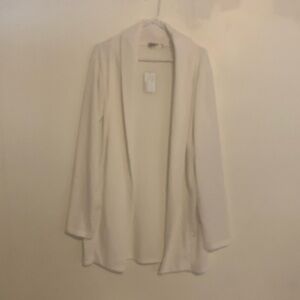 OHOO & Company white midi sweater jacket size M.
